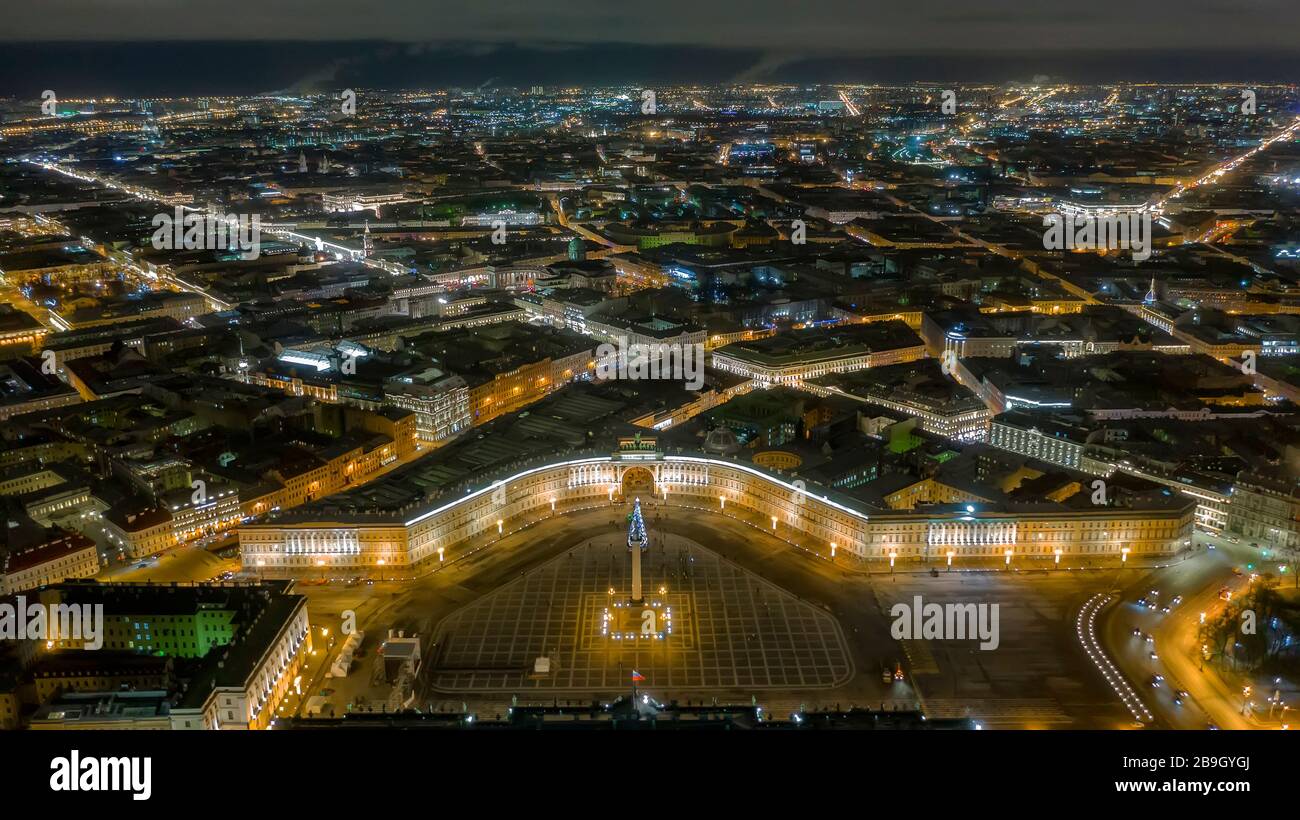 Aerial view of the Palace Square, between the Winter Palace and the Building of the General Staff, St Petersburg, Russia Stock Photo