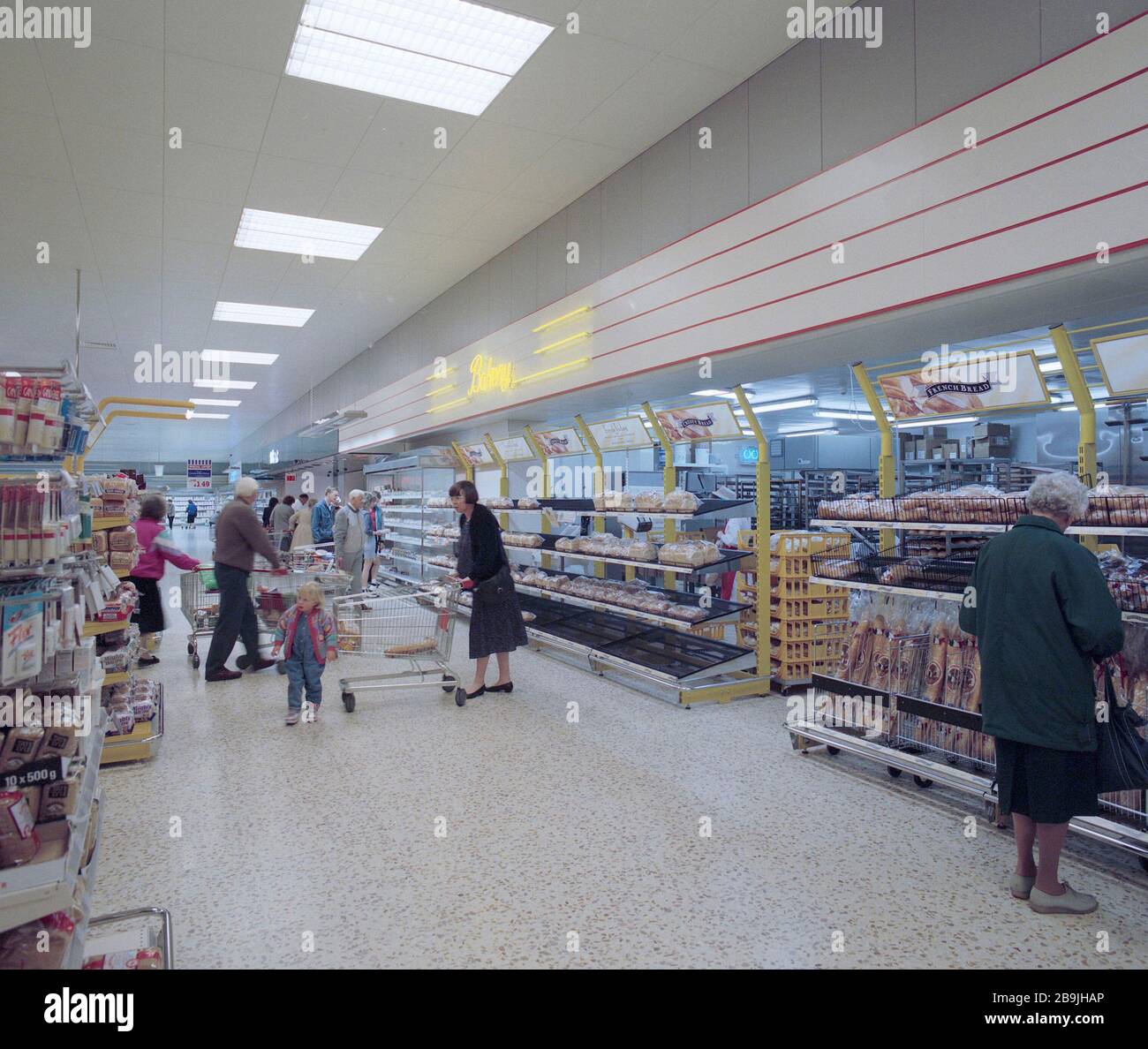 Brand new tesco store in 1991 hires stock photography and images Alamy