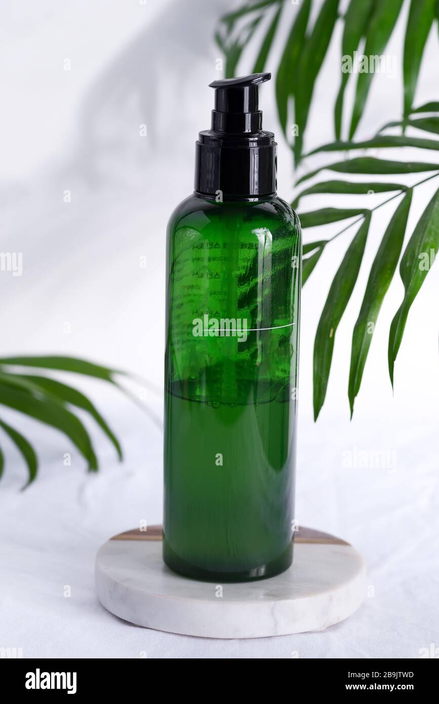 Download Washing Up Liquid Bottle Green High Resolution Stock Photography And Images Alamy PSD Mockup Templates