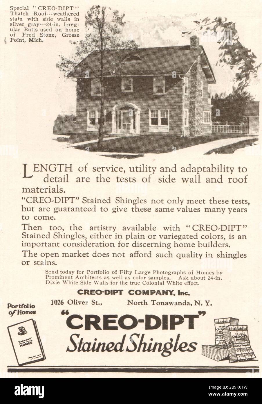 Home of Fred Stone, Grosse Point, Michigan. Creo-dipt stained shingles. Creo-dipt Company, Inc., 1026 Oliver St., North Tonawanda, New York (1922) Stock Photo