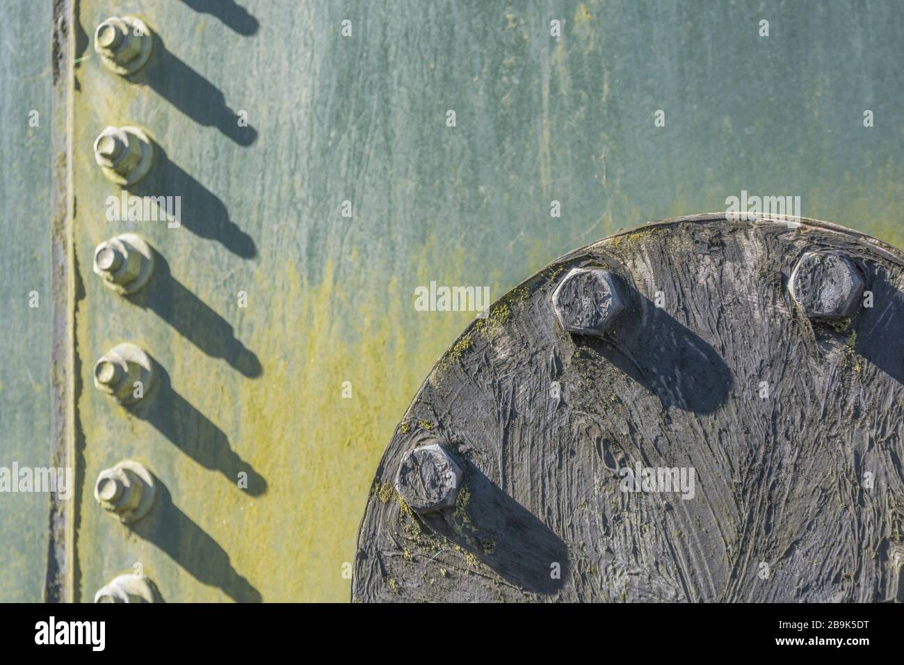 Pressure vessel bolts hires stock photography and images Alamy