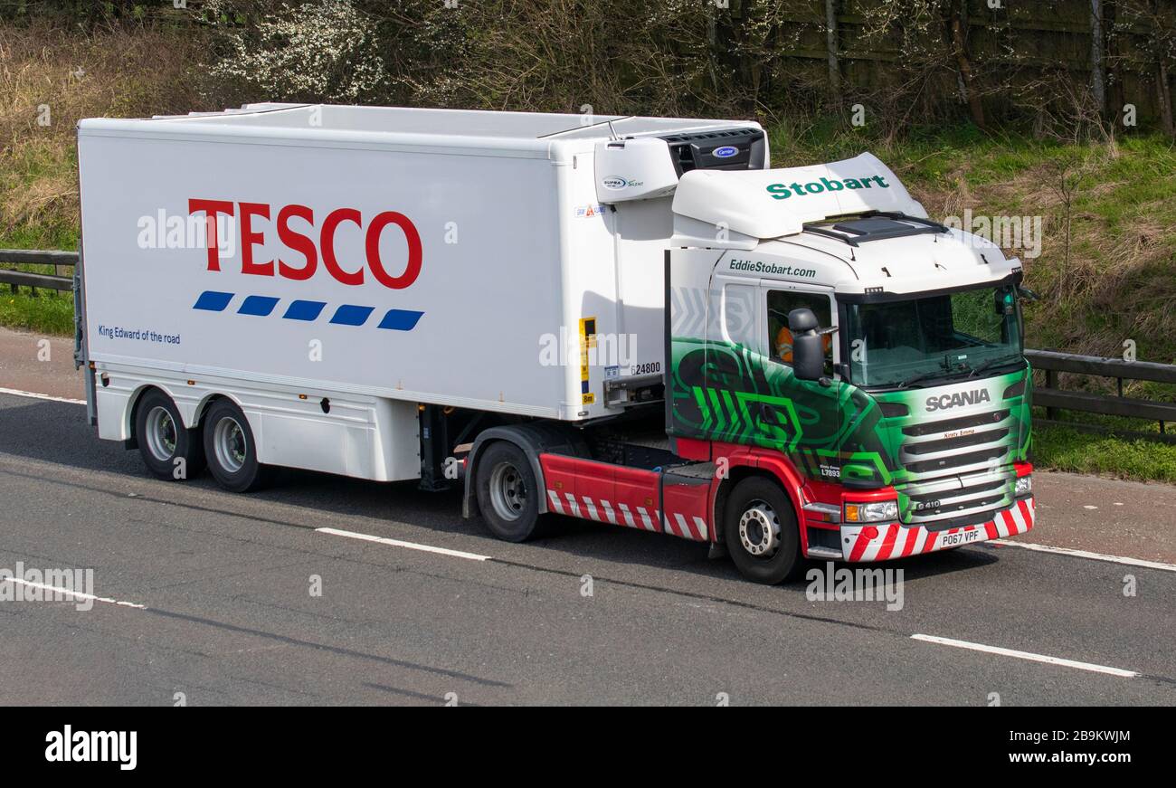 Tesco HGV Haulage delivery trucks, supermarket lorry, Eddie Stobart  transportation, groceries truck, food cargo carrier, grocery vehicle,  European commercial transport industry, M61 at Manchester, UK Stock Photo -  Alamy