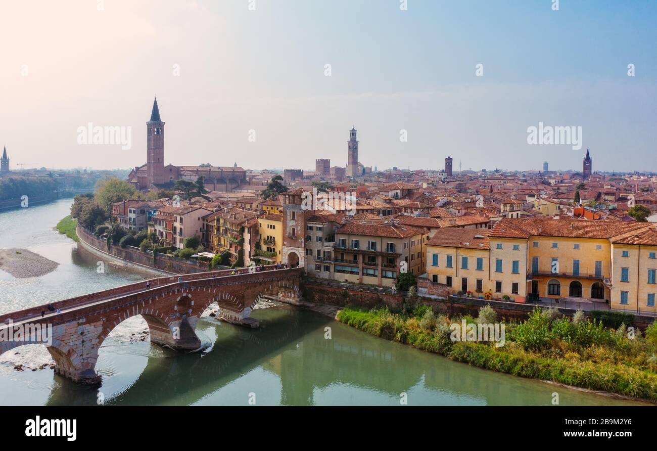 Aerial view of Verona and Ponte Pietra, Italy Stock Photo - Alamy