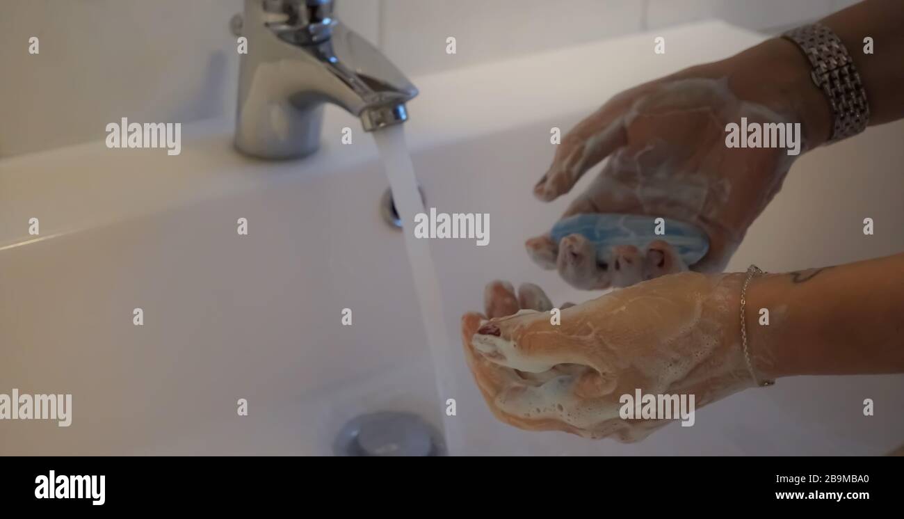 Hand Wash Liquid Soap High Resolution Stock Photography and Images Alamy