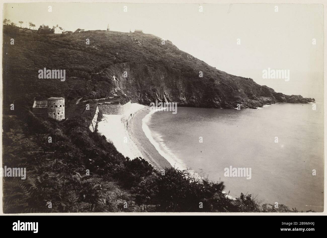 Guernsey, Fermain Bay 'Ile de Guernesey, vue de Fermain Baie'. Guernesey. Photographie anonyme. Papier albuminé. Paris, Maison de Victor Hugo. Stock Photo