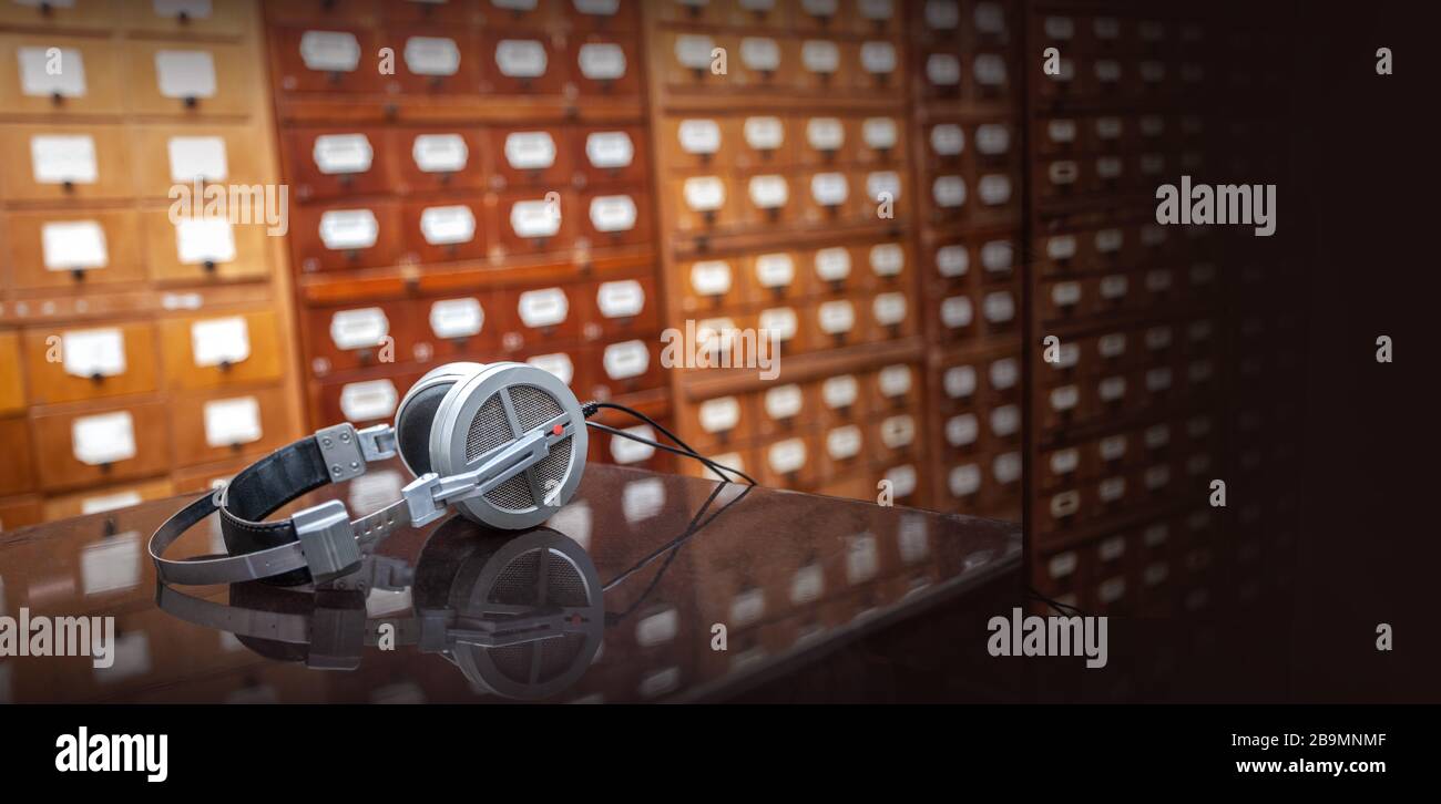 Audio library hi-res stock photography and images - Alamy