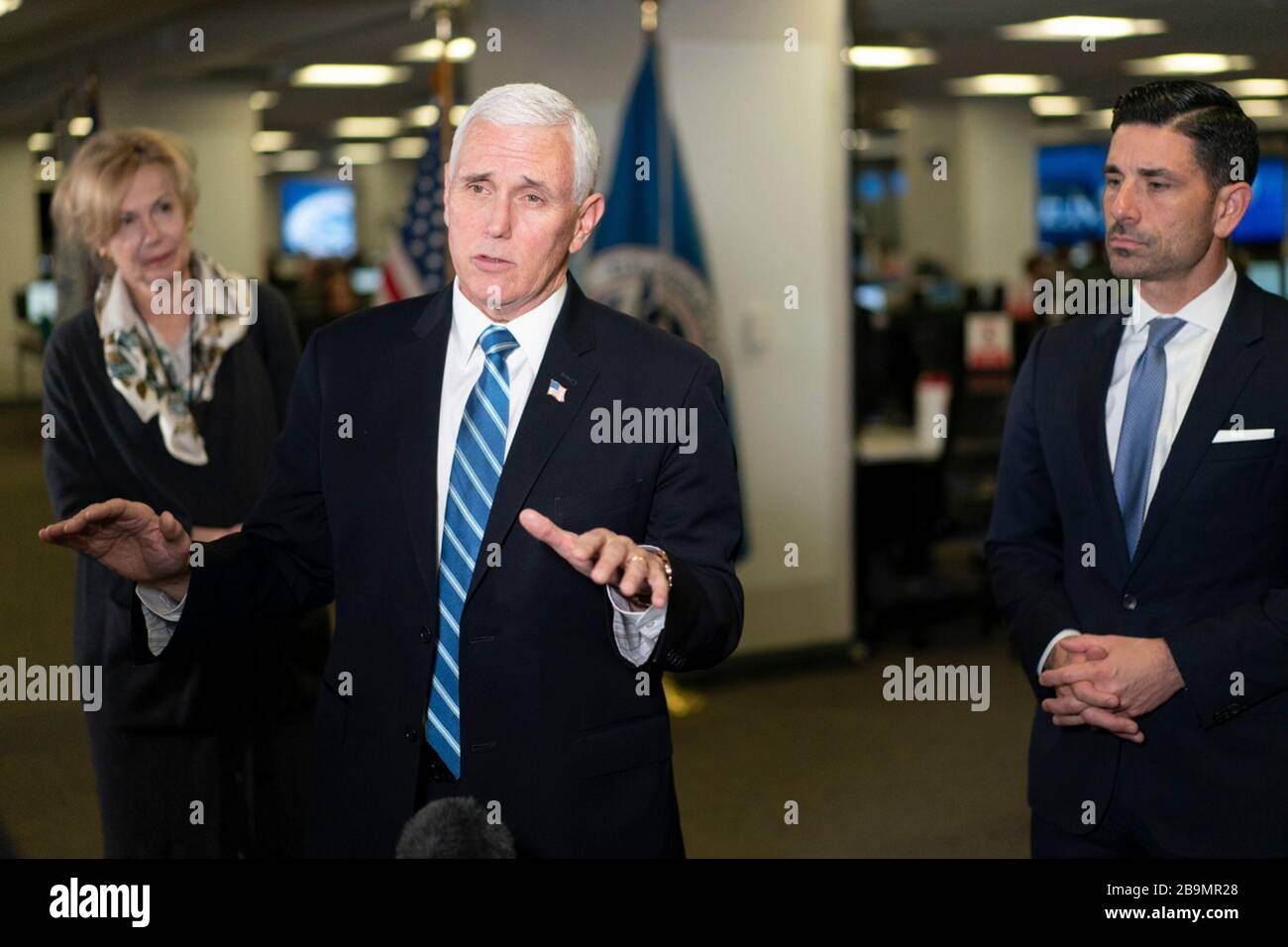 Washington, United States of America. 23 March, 2020. U.S Vice President Mike Pence speaks with FEMA staff at the Federal Emergency Management Agency Headquarters March 23, 2020 in Washington, DC.  Credit: D.Myles Cullen/White House Photo/Alamy Live News Stock Photo