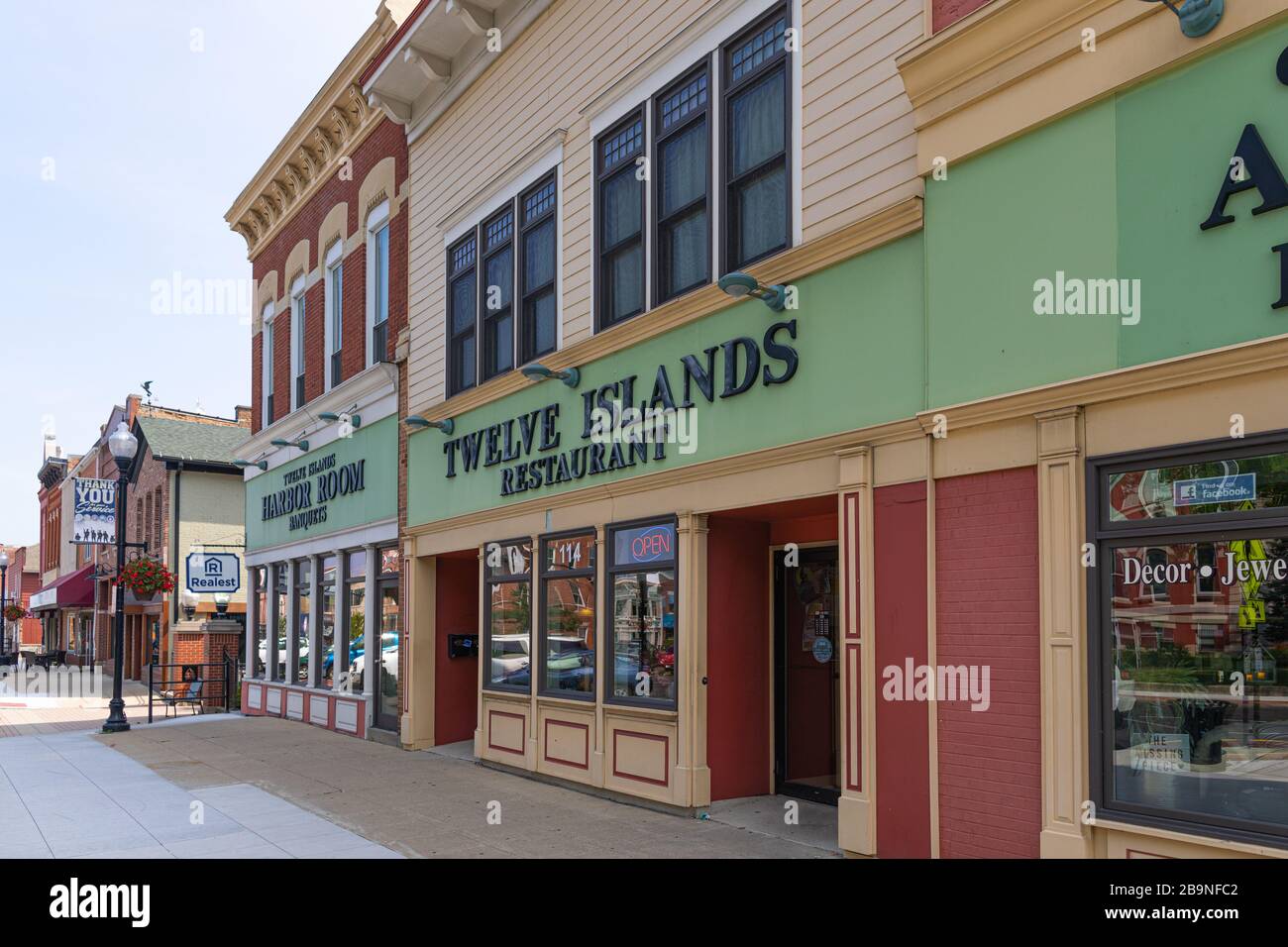 Crown point indiana hires stock photography and images Alamy