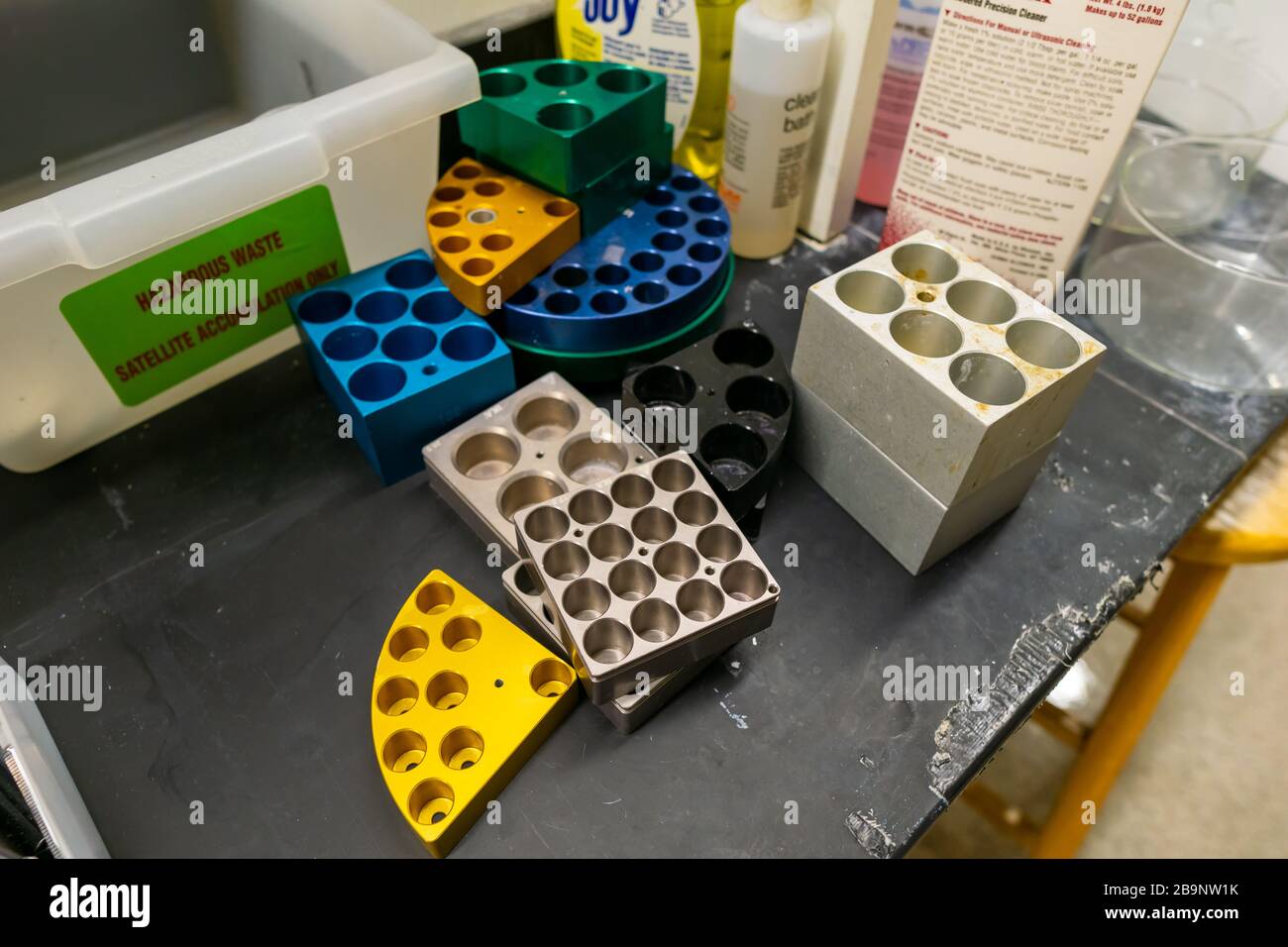 Aluminum engine block and cylinder head hi-res stock photography and ...