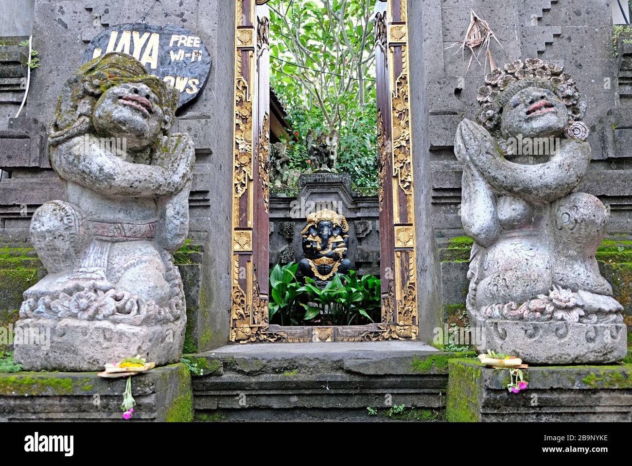 Balinese gods hires stock photography and images Alamy