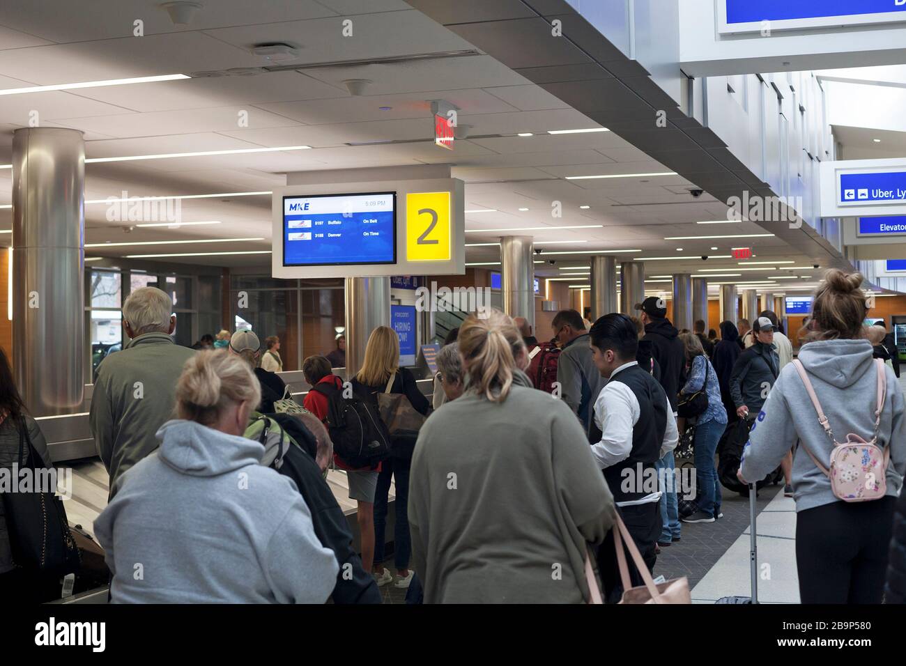Passengers arrive at Milwaukee Michell International Airport in Wisconsin, USA. Stock Photo