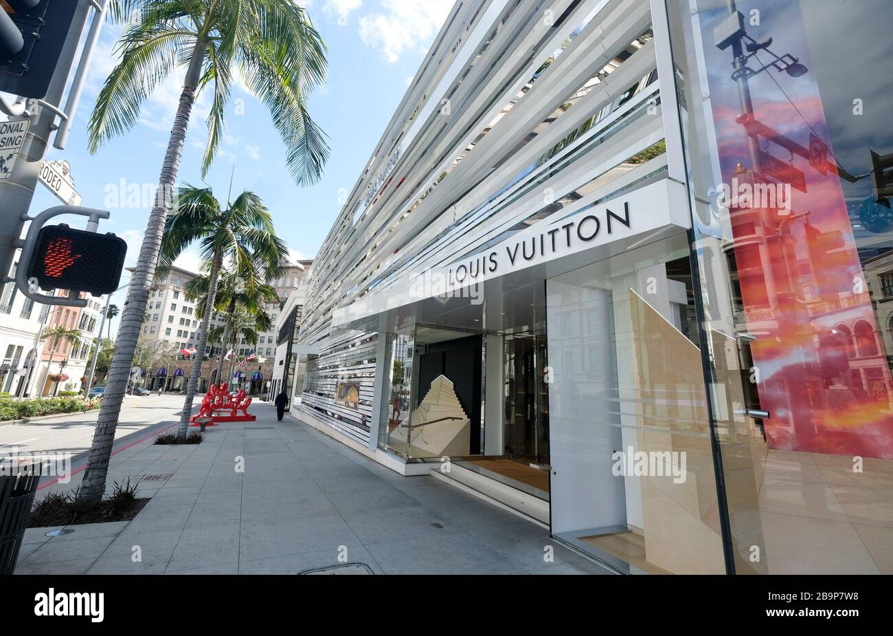 Shop for Túi Louis Vuitton Monogram Popincourt Da Canvas  Shipped from USA