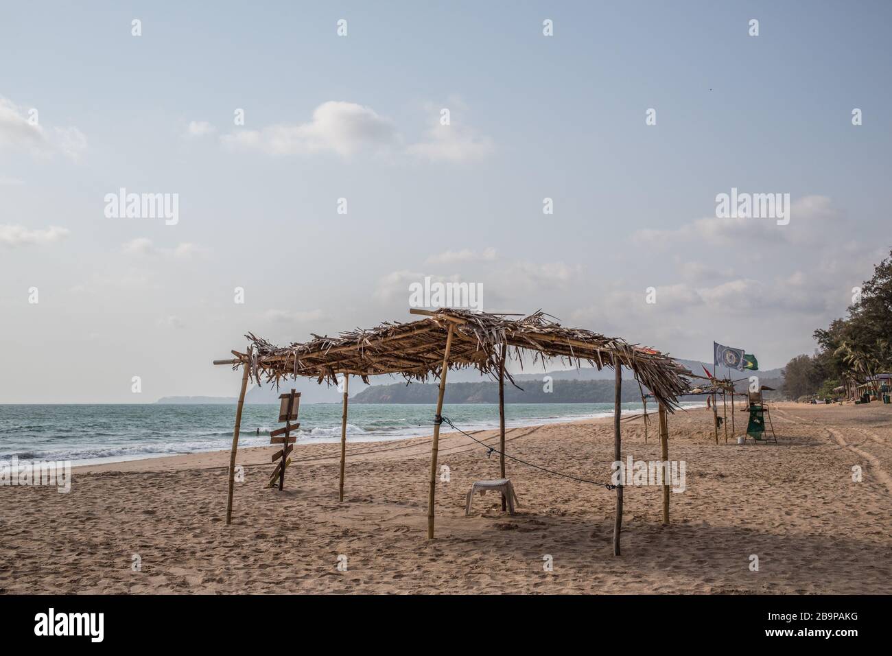 Shops closed during lockdown india hi-res stock photography and images ...