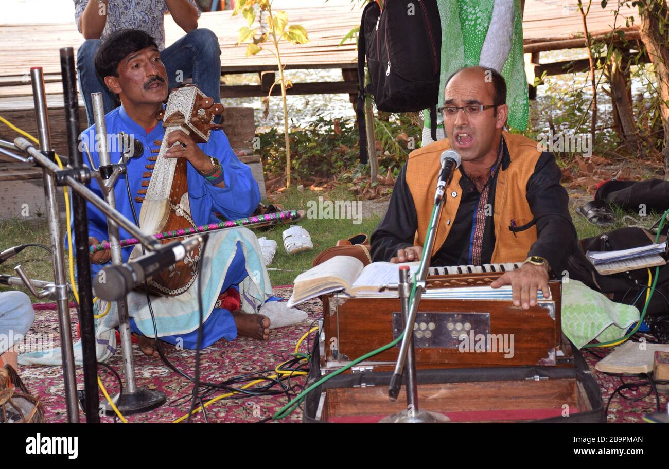 Modern kashmir songs hi res stock photography and images Alamy