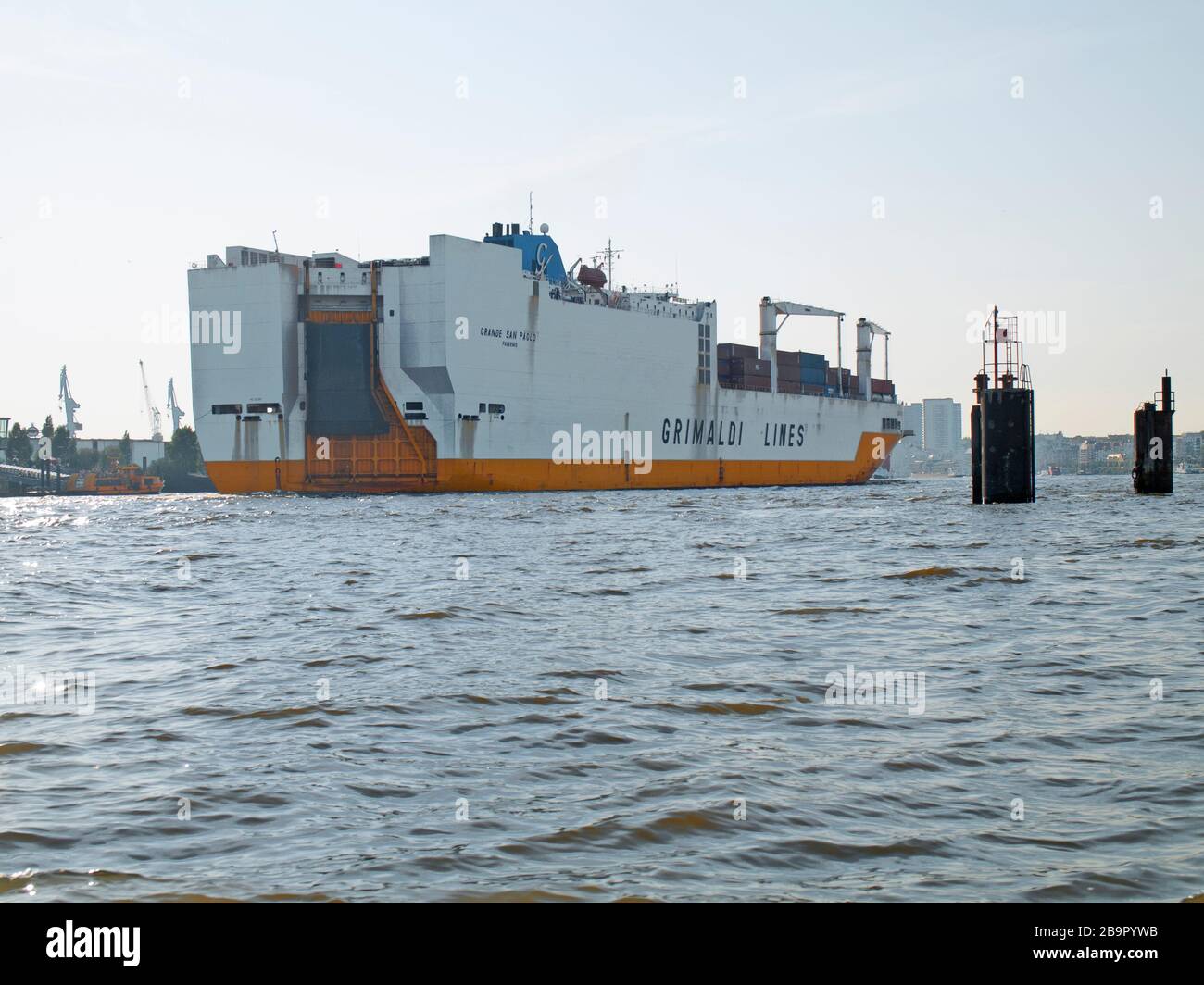 Ro-Ro Ship 'Grande America' of Grimaldi Lines leaving the Port of Hamburg, Germany. Stock Photo
