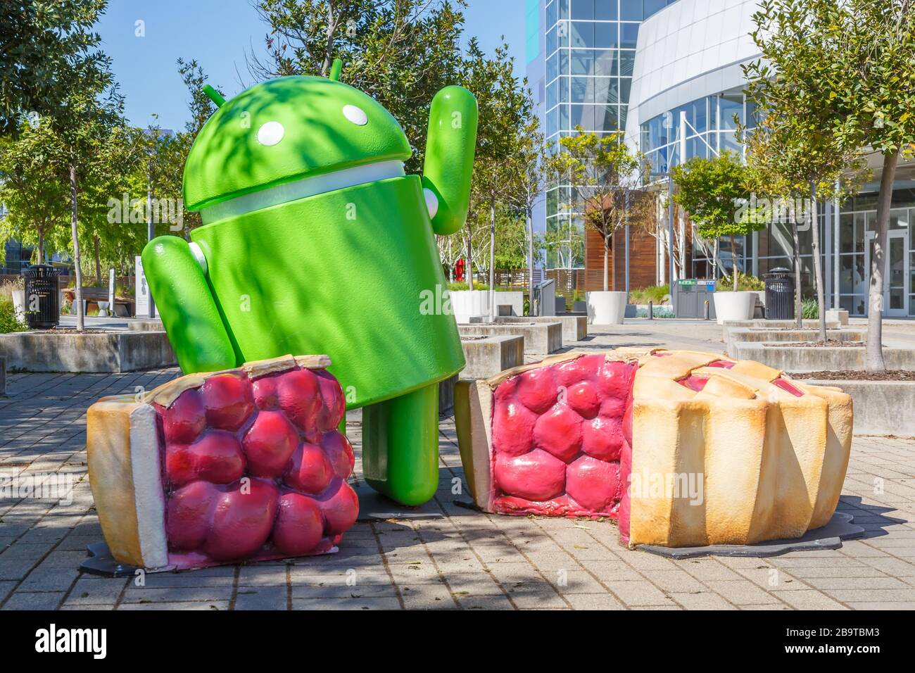 Mountain View, California – April 10, 2019: Google Android figure headquarter headquarters HQ Googleplex Mountain View in California. Stock Photo