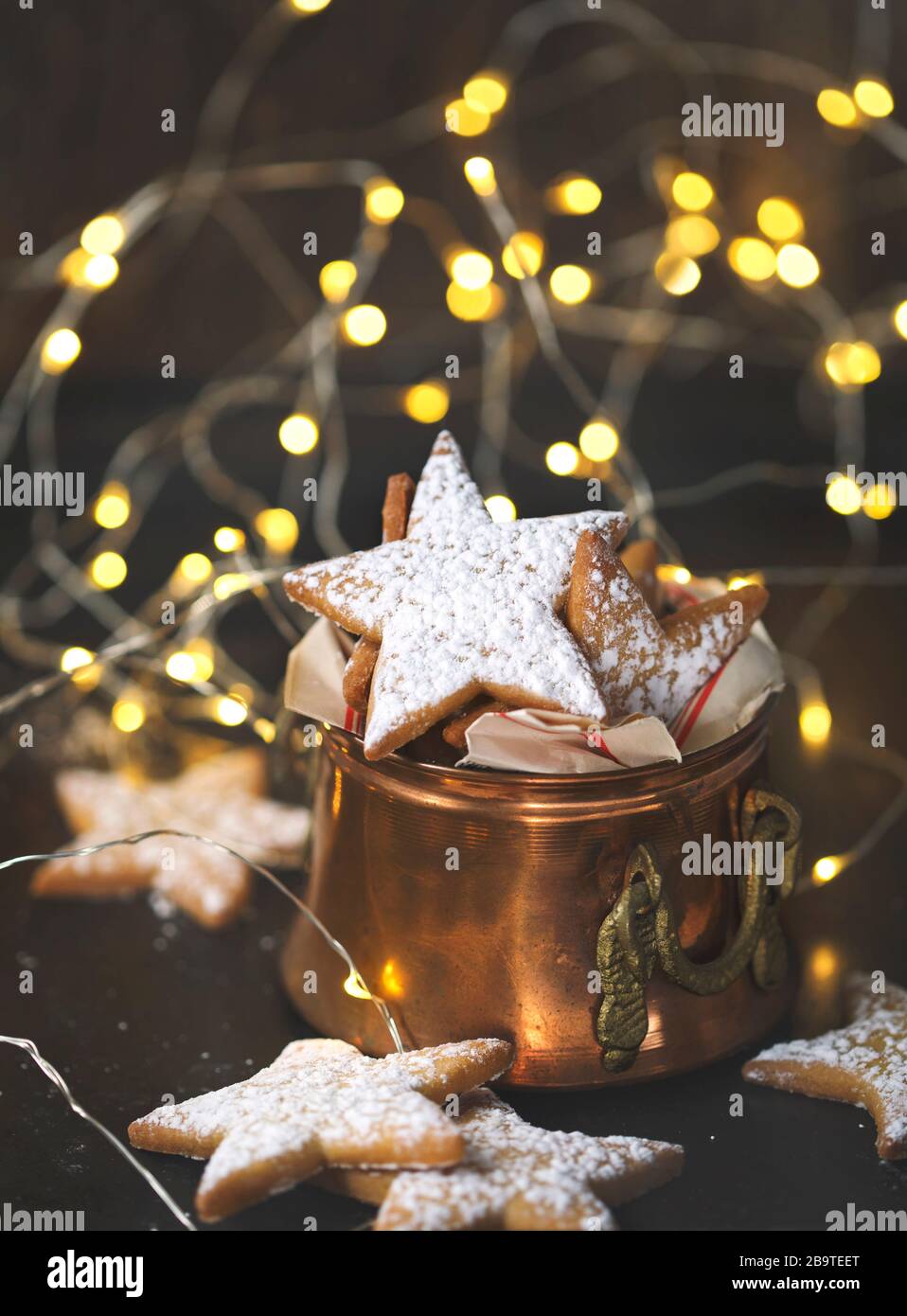 Christmas Star Cookies Stock Photo Alamy christmas-star-cookies-stock-photo-alamy
