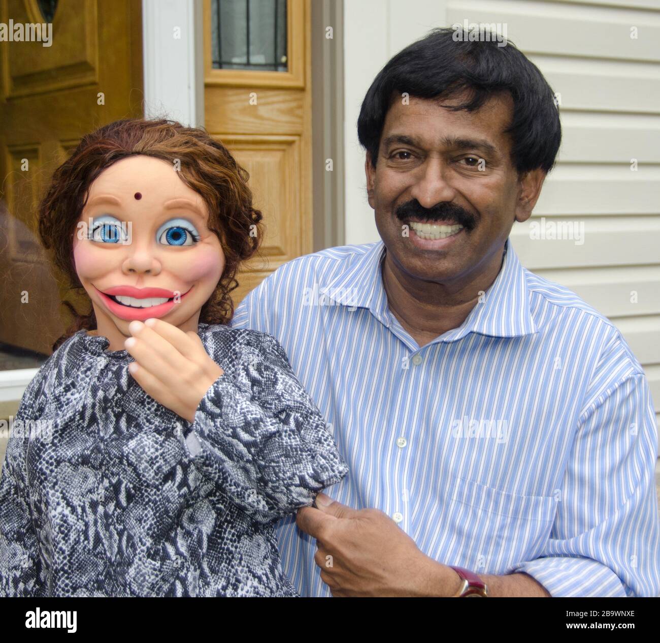 Ventriloquism hires stock photography and images Alamy