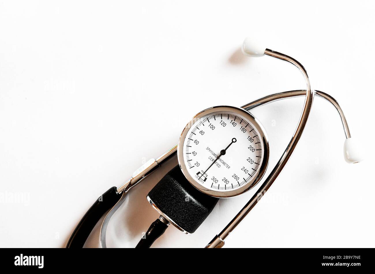 Black stethoscope lies on hi-res stock photography and images - Alamy