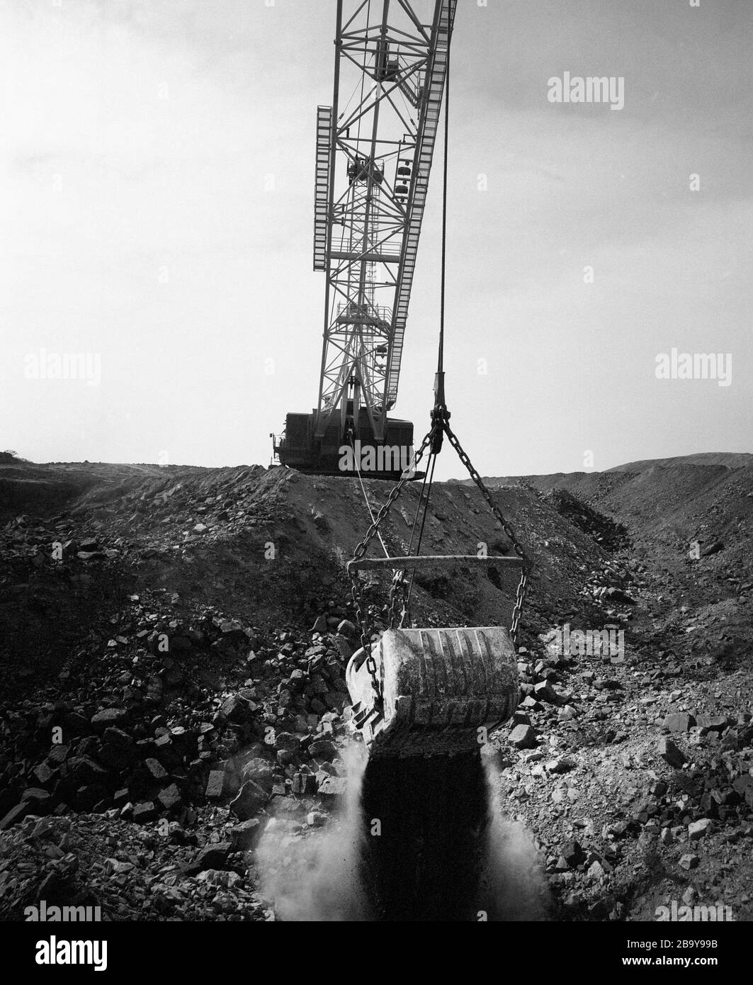 Opencast mining site in Derbyshire, in 1991, East Midlands, UK Stock Photo