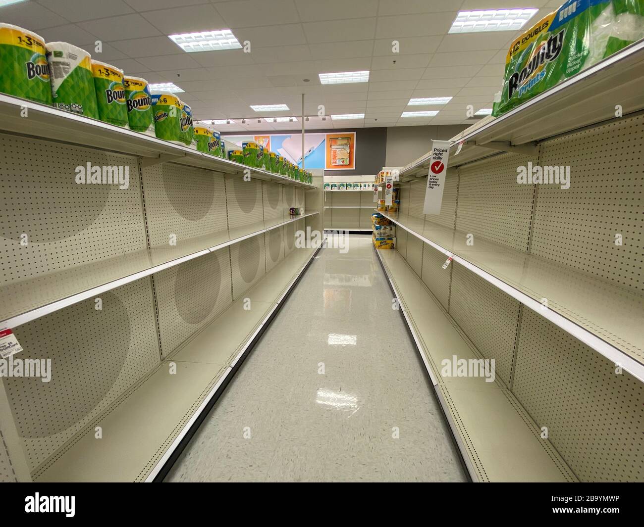 Target supermarket hires stock photography and images Alamy