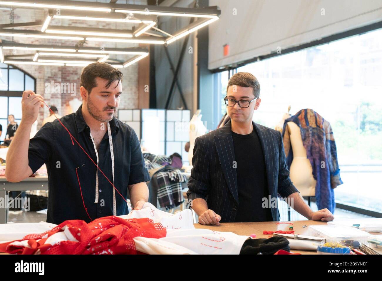 PROJECT RUNWAY, from left contestant Sergio Guadarrama, mentor