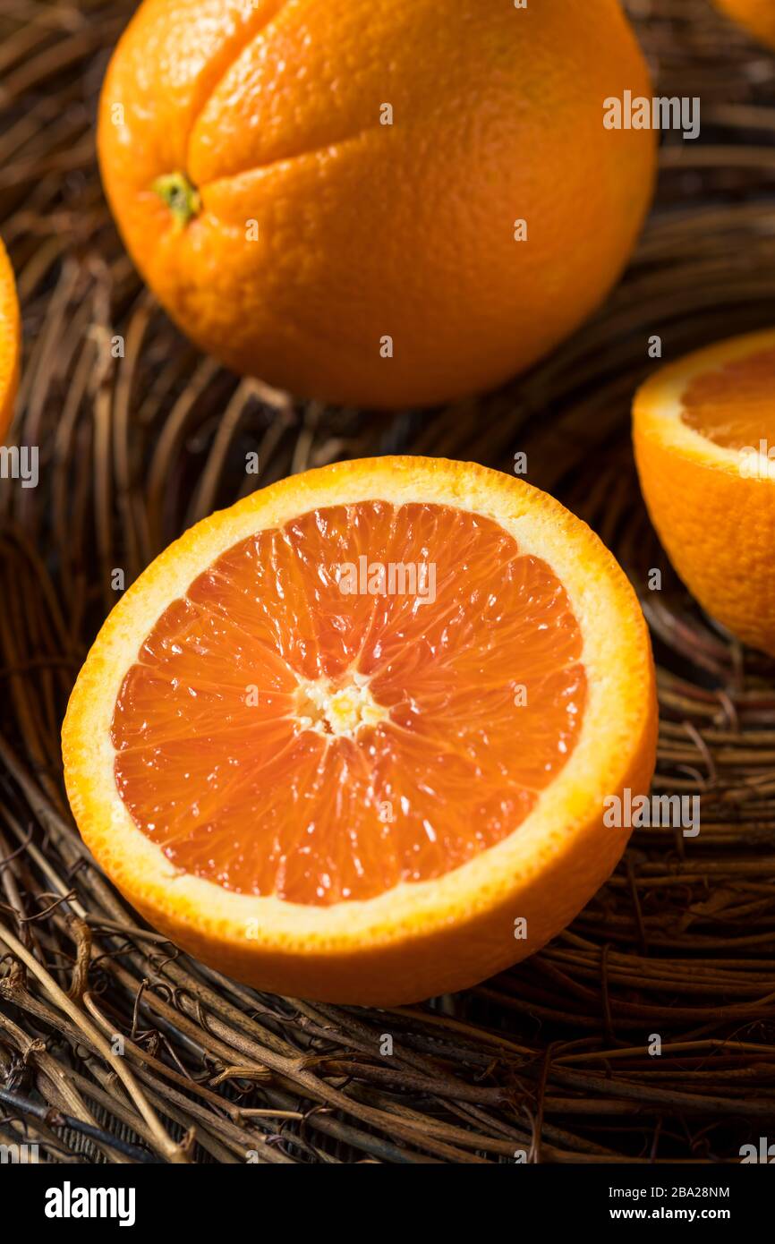 Cara cara navel orange hires stock photography and images Alamy