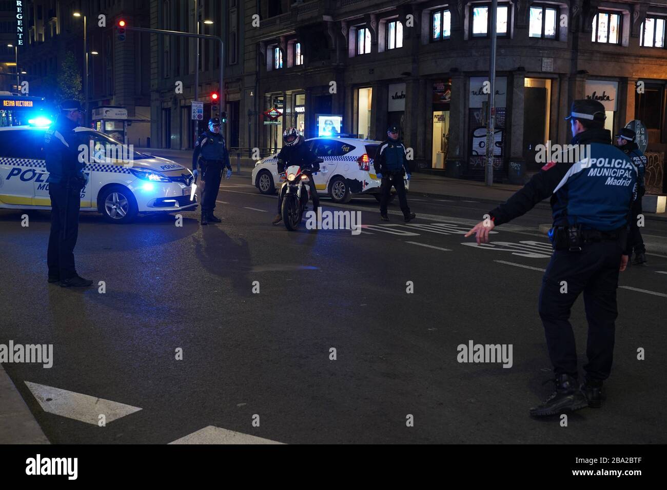 Life In Madrid High Resolution Stock Photography And Images Alamy