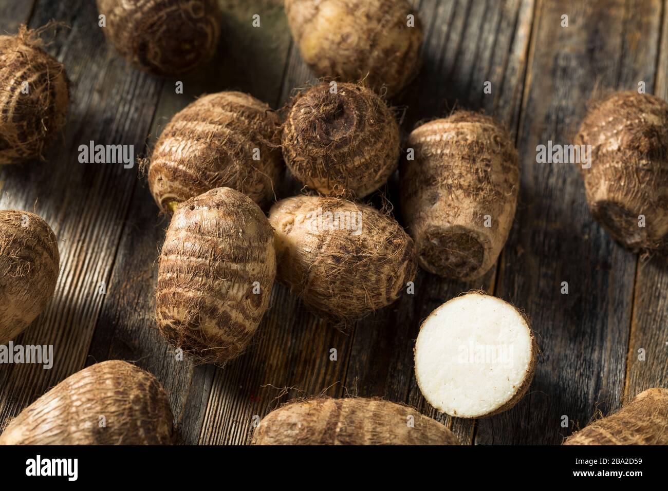 Raw Organic Brown Taro Root Ready To Cook Stock Photo Alamy alamy