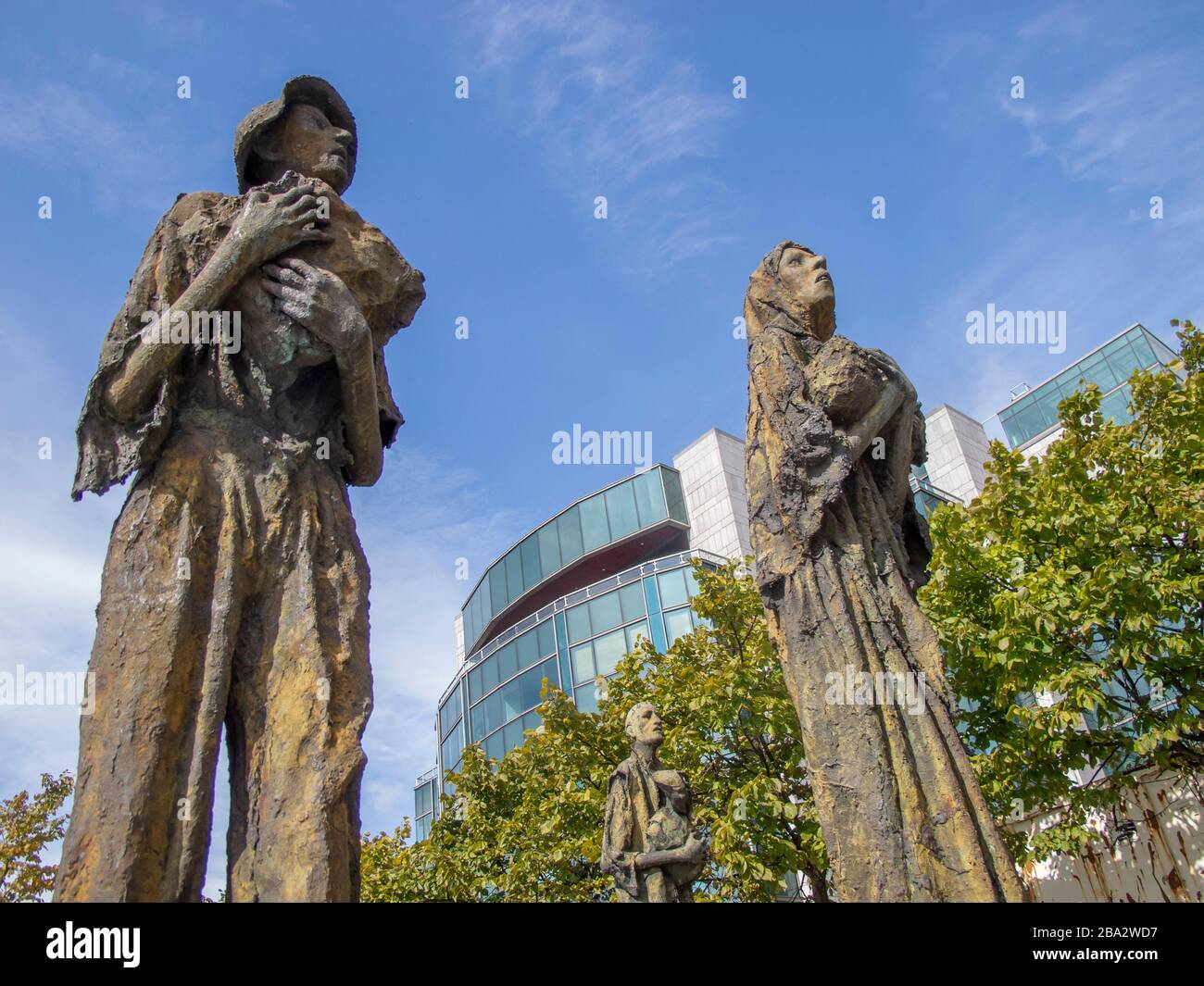 Irish Potato Famine memorial in Dublin Ireland Stock Photo Alamy
