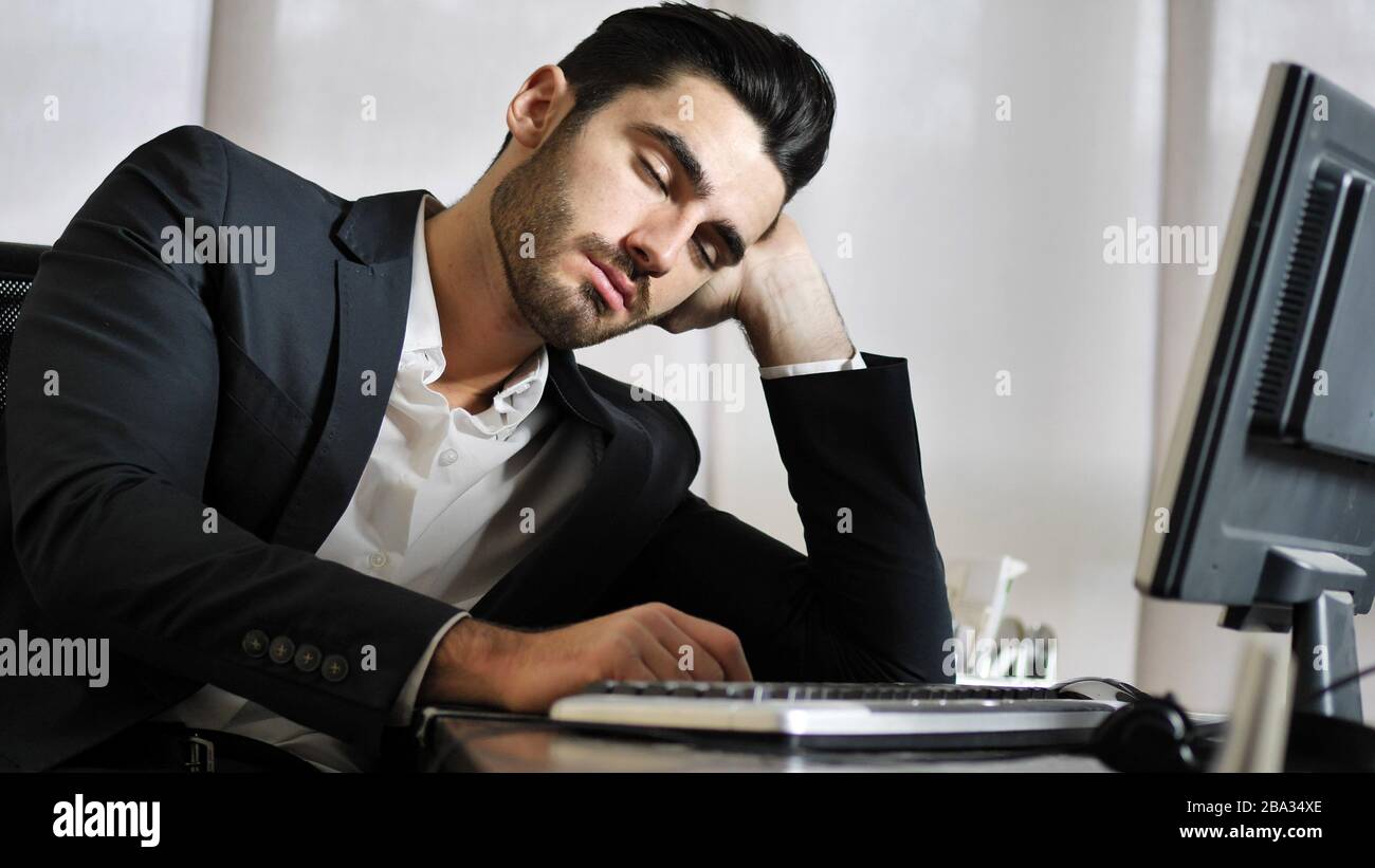 Slacking off at work hi-res stock photography and images - Alamy