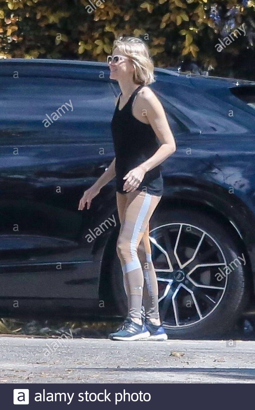 Los Angeles Ca Exclusive Naomi Watts Works Up A Healthy Sweat With Her Son