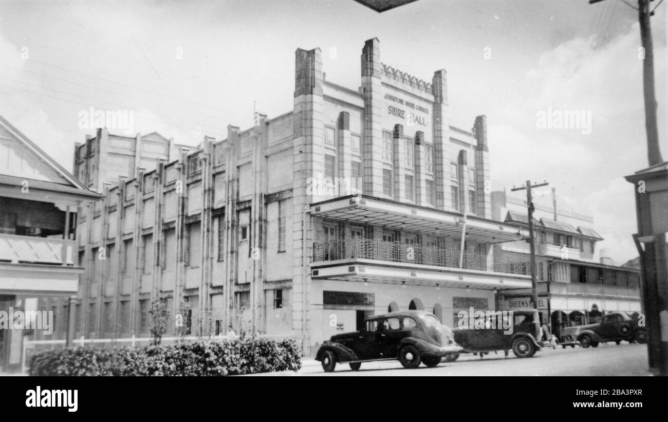 Innisfail shire hall Black and White Stock Photos & Images Alamy