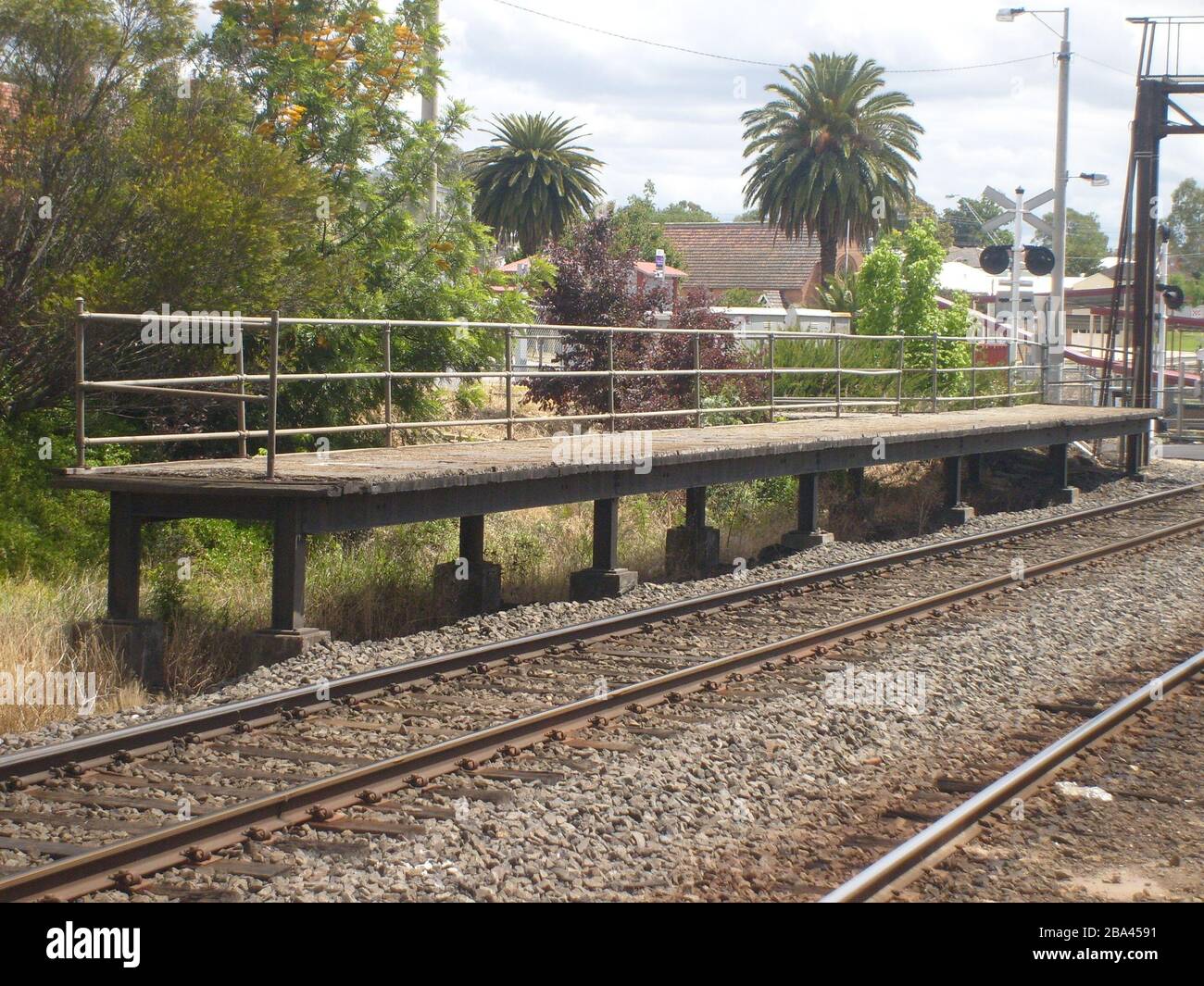 'English: The Standard Gauge platform at Seymour (now removed); 29 November 2008; Own work; Forthevline (talk); ' Stock Photo