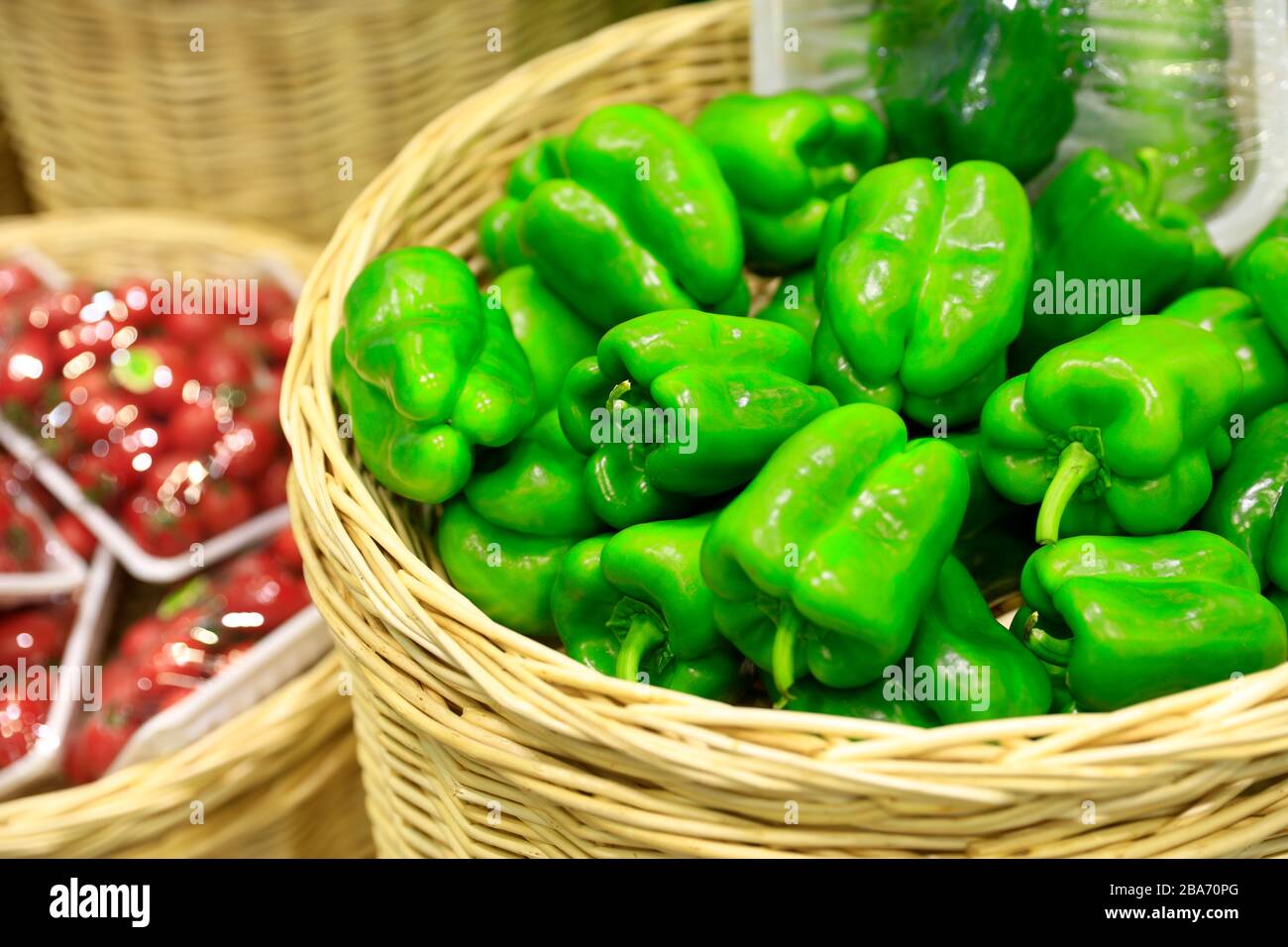 Green peppers on the market Stock Photo - Alamy