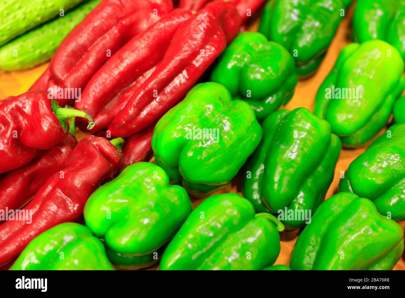 Green peppers on the market Stock Photo - Alamy