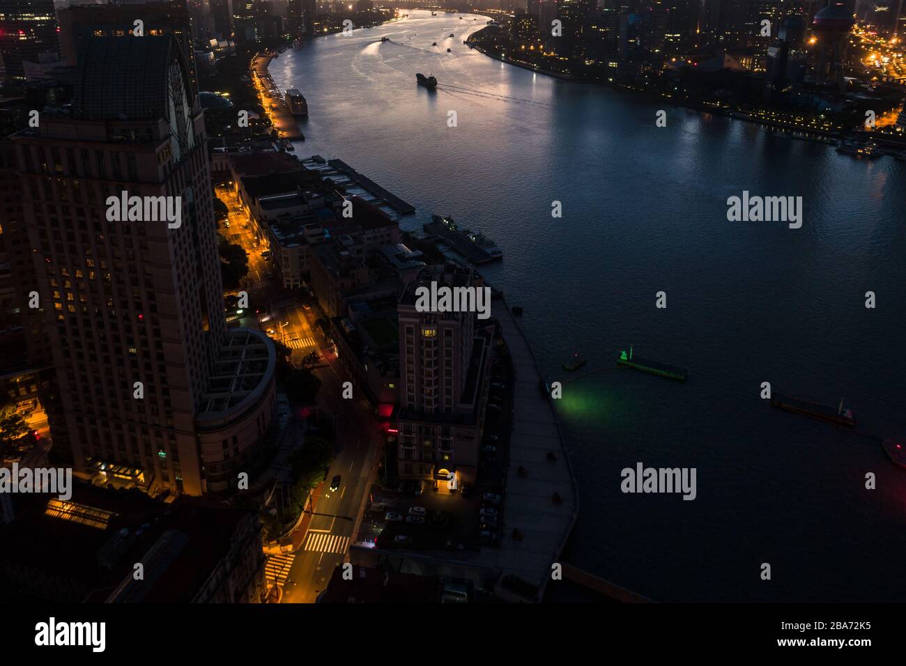 Shanghai bund aerial hi-res stock photography and images - Alamy