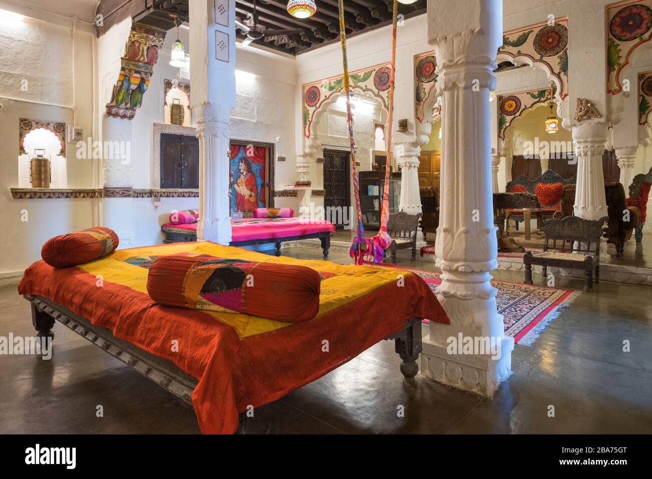 Haveli interior hi-res stock photography and images - Alamy