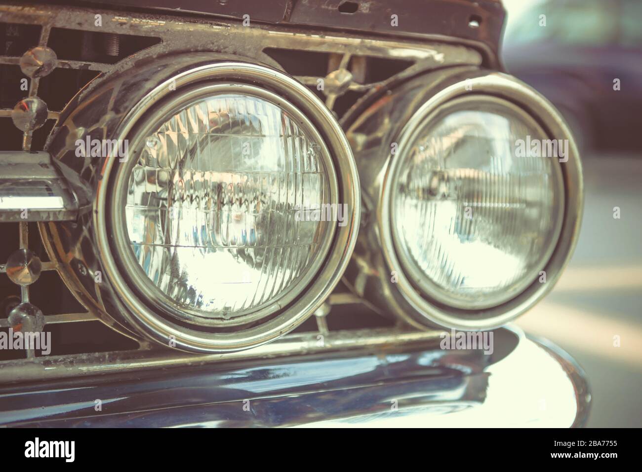 Classic car closeup on headlights hi-res stock photography and images ...