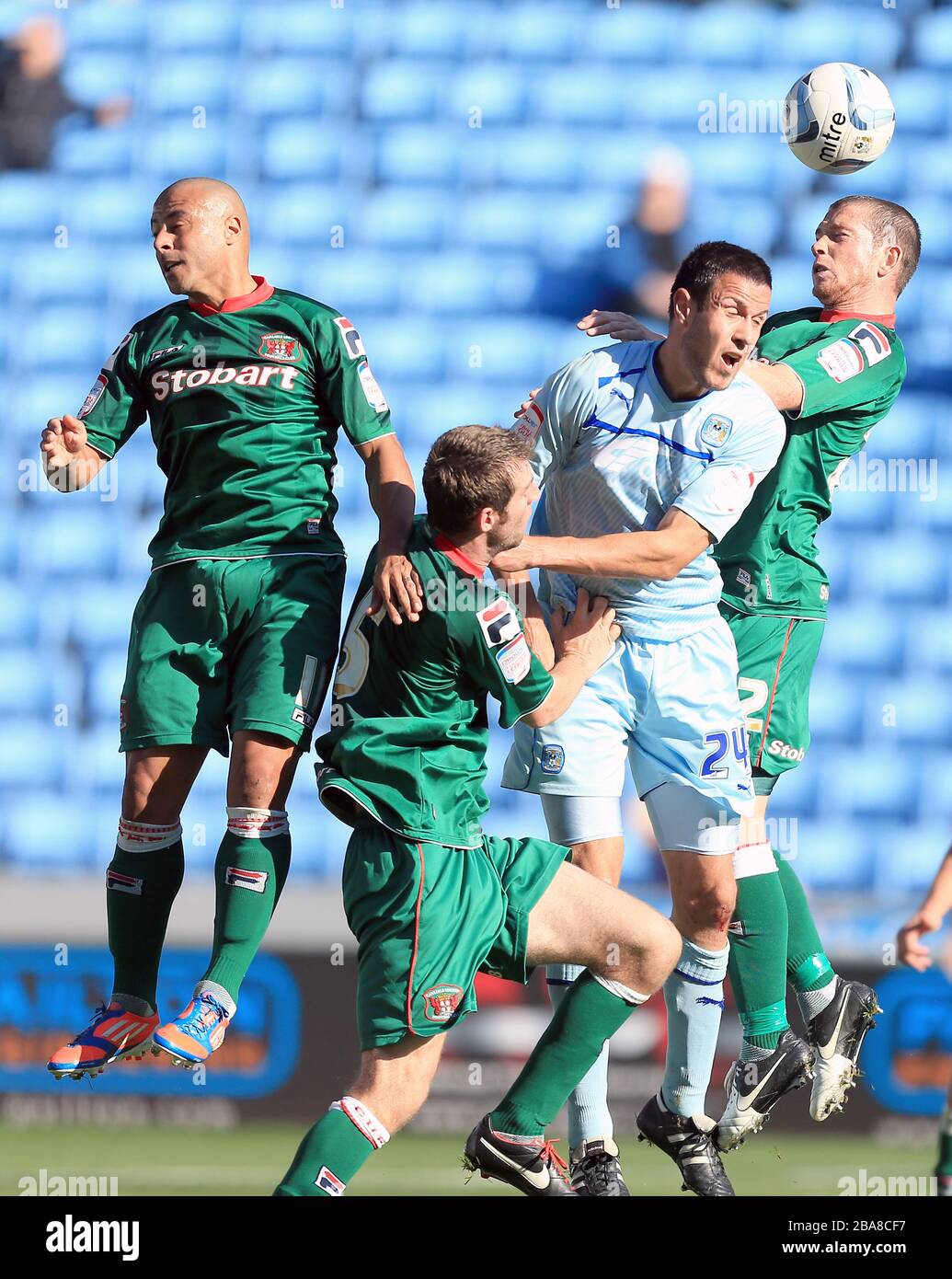 Soccer heads hi-res stock photography and images - Alamy