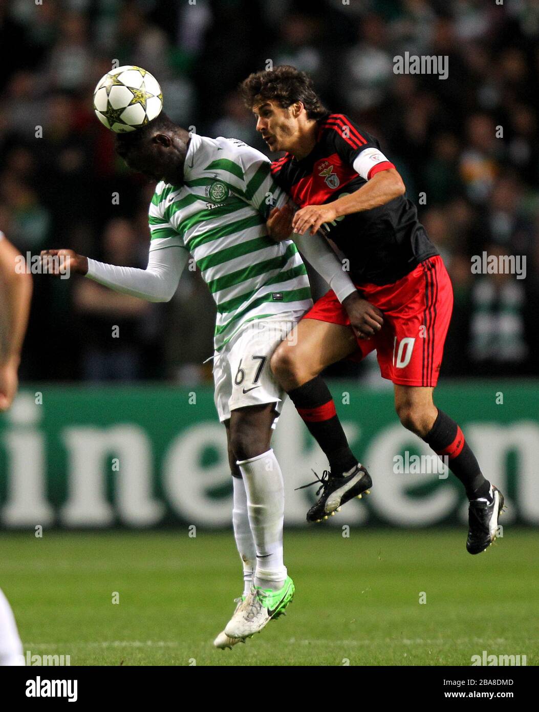 Celtic s Victor Wanyama And Benfica s Pablo Aimar Battle For Possession 