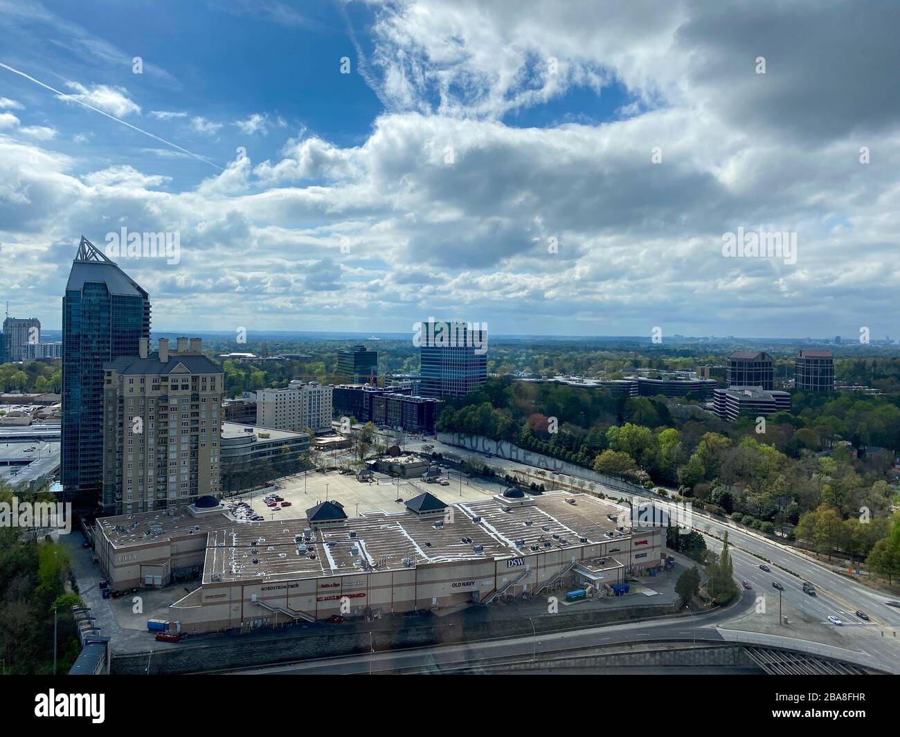 Dsw store buckhead station