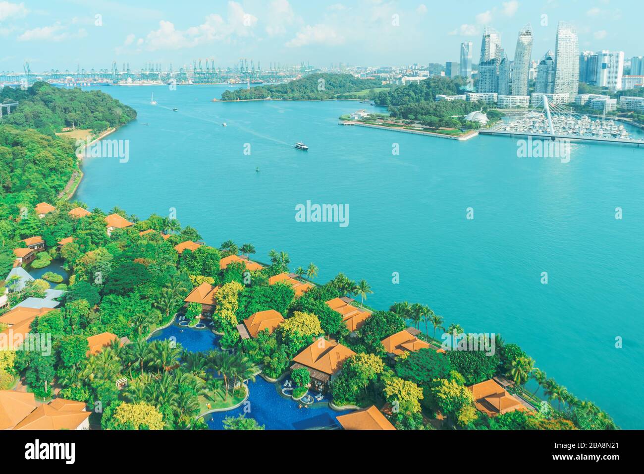 KEPPEL HARBOR / SINGAPORE, 29 APRIL 2018 - Reflections at Keppel Bay in Singapore is a 99-year leasehold luxury waterfront residential complex on appr Stock Photo