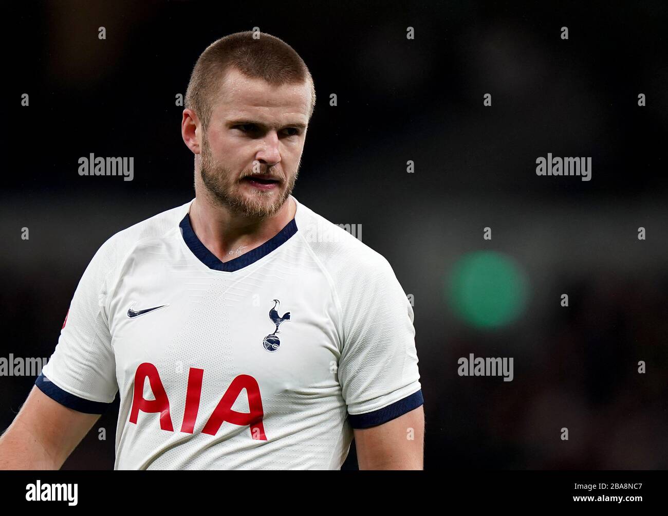 05.11.2015. White Hart Lane, Tottenham, London, England, UEFA Europa League  Football. Tottenham Hotspur versus Anderlecht. Tottenham Hotspur's Eric  Dier who today was called up to the senior England squad warms up before