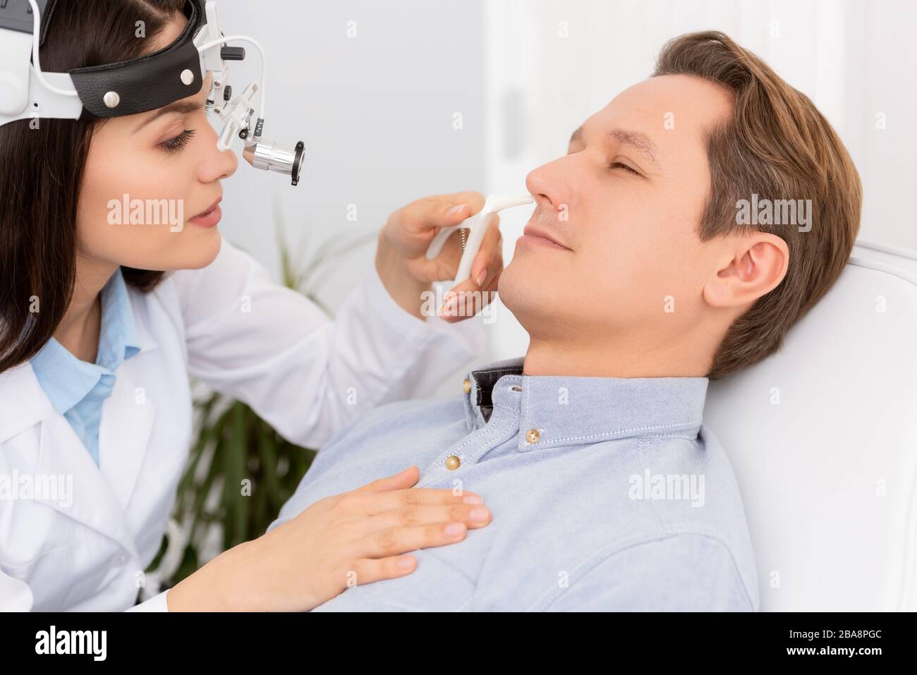 Nasal speculum hires stock photography and images Alamy