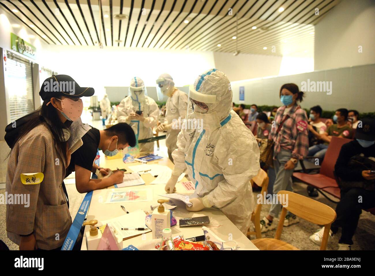 Over 40000 people from abroad will come to Guangzhou in the next week