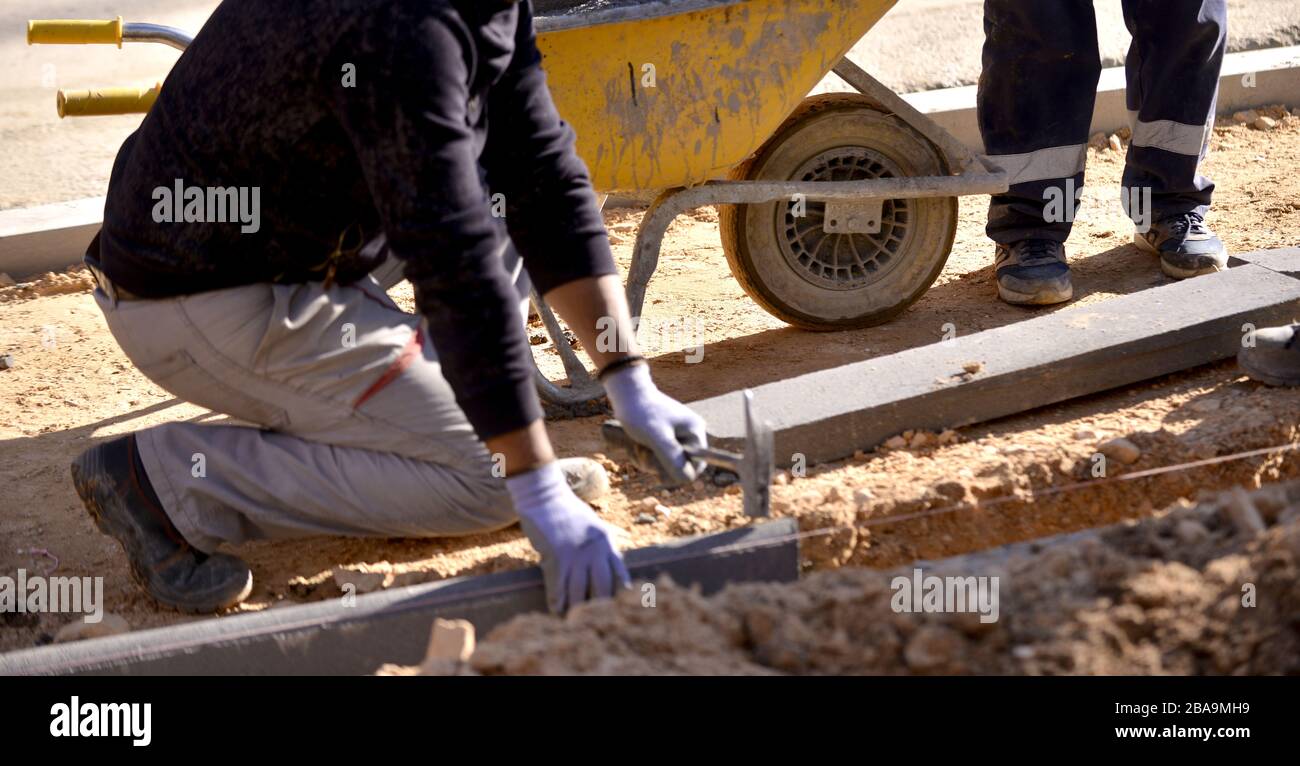 City municipality worker hi-res stock photography and images - Alamy