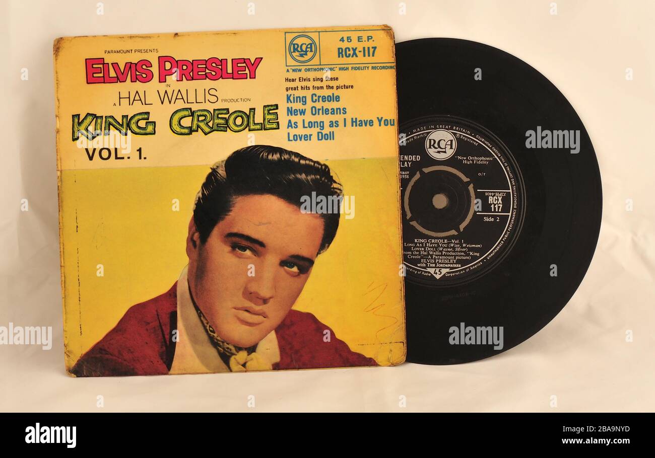 Extended play (EP) black label RCA vinyl film soundtrack of 'King Creole' by Elvis Presley Stock Photo