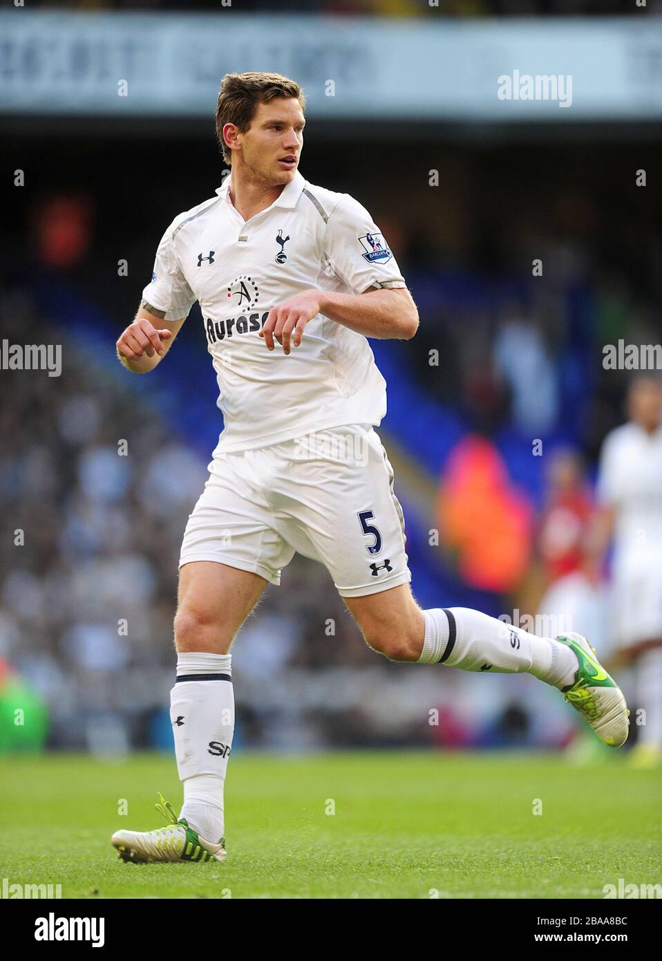 Jan Vertonghen of Anderlecht in action with the ball during the News  Photo - Getty Images