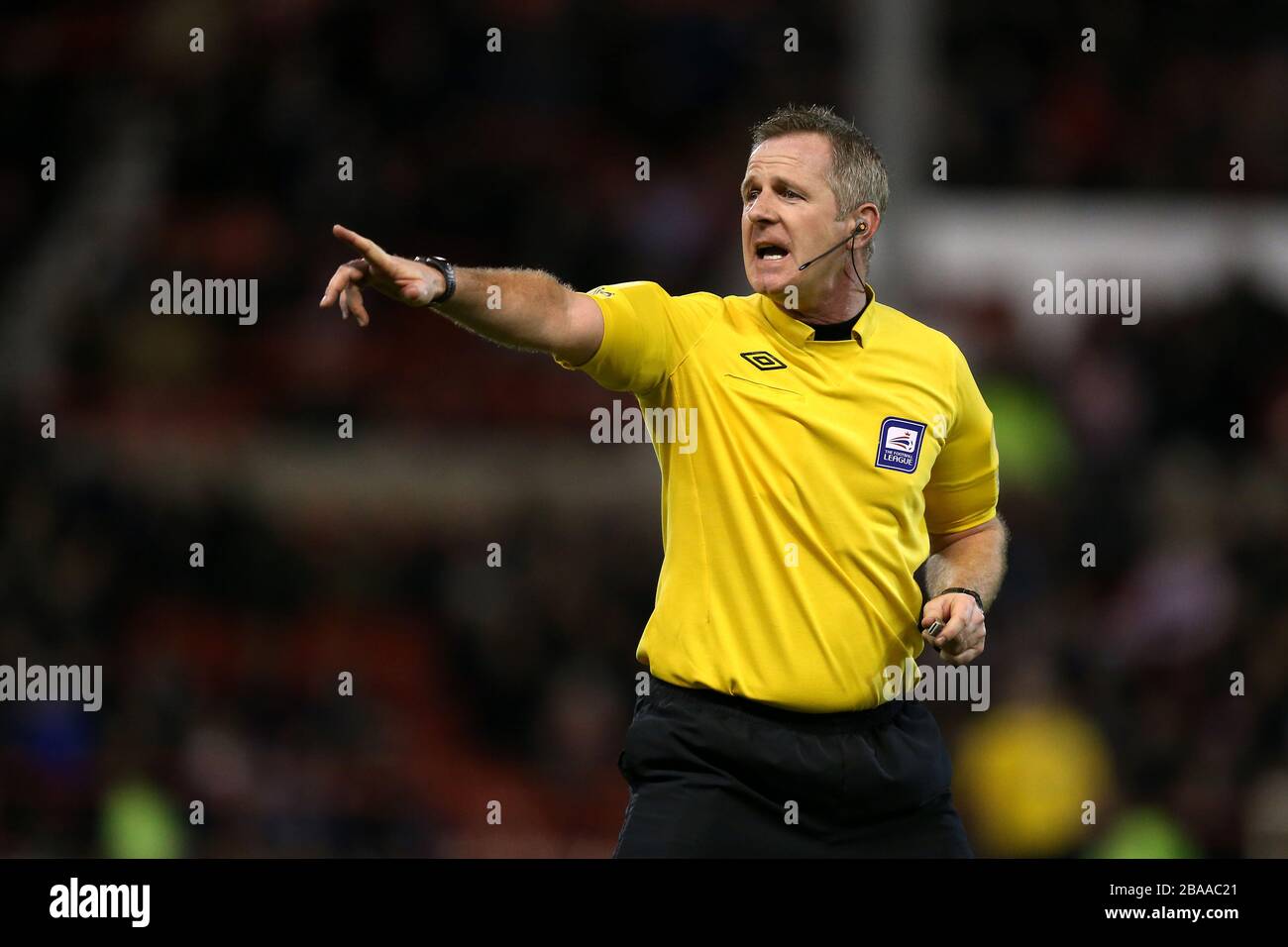 Referee Mark Heywood Stock Photo - Alamy